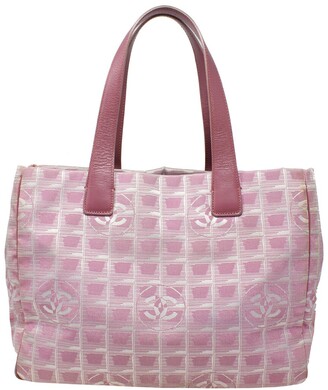  Chanel, Pre-Loved Pink Travel Line Toiletry Pouch, Pink :  Luxury Stores