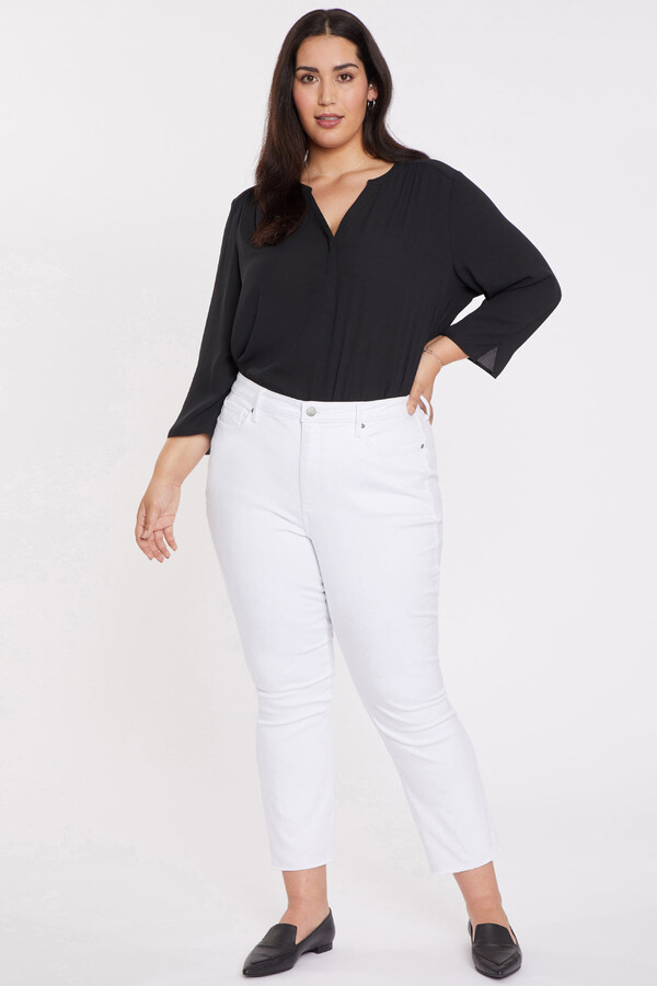 Slim Bootcut Ankle Jeans In Plus Size in Optic White