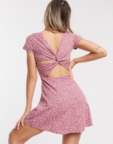 Thumbnail for your product : Hollister short sleeve dress in mauve floral