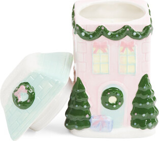TJMAXX 16Oz Ceramic Holiday House Candle