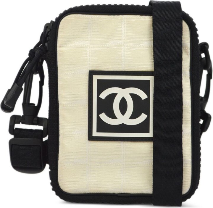 Chanel Pre Owned 2003 Travel Sport Line shoulder bag ShopStyle - Main Image