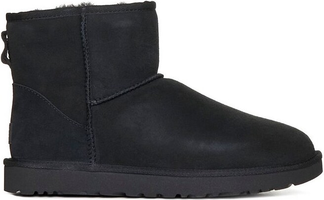 UGG Classic Mini II Logo-Patch Ankle Boots