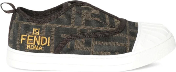 FF-pattern sneakers
