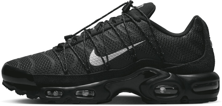 mens nike utility trainers