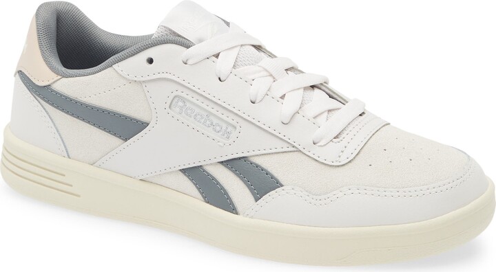 Court Advance Sneaker