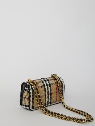 【BURBERRY】Vintage Check Boucle Mini Lola bag vintage-check-boucle-mini-lola