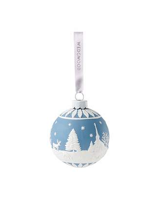 Wedgwood Christmas Winter Country Bauble