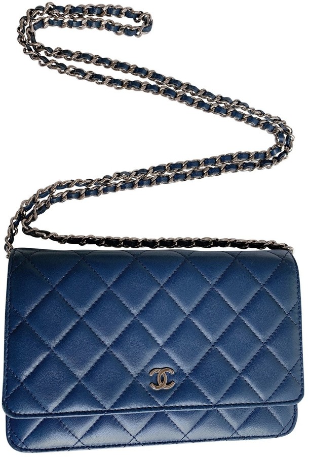 chanel clutch blue