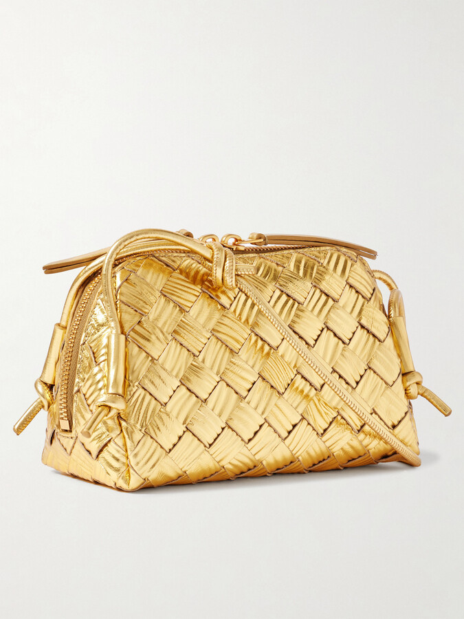 Bottega Veneta Concert Pouch Intrecciato Metallic Textured-leather Shoulder Bag - Gold