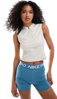 nike trail tank top