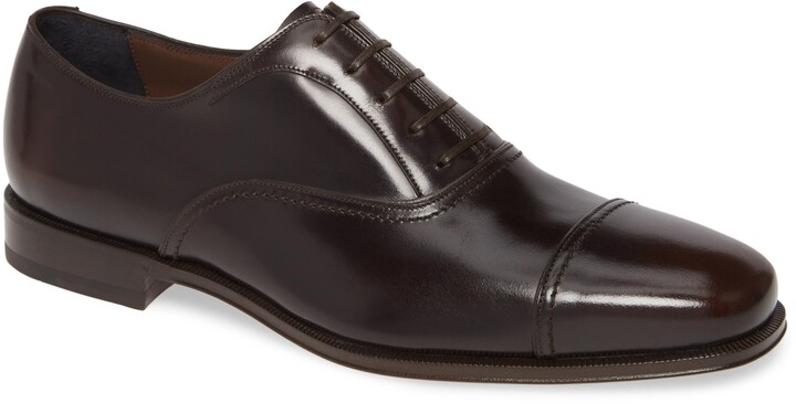 ferragamo cap toe oxford