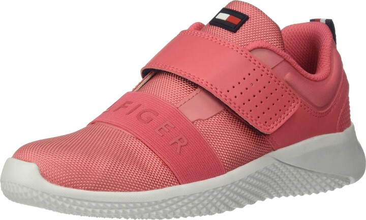 tommy hilfiger water shoes