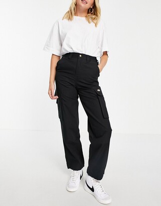 Dickies Women's Plus Size Relaxed Fit Stretch Cargo Straight Leg Pant