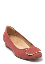 naturalizer courtney wedge pump