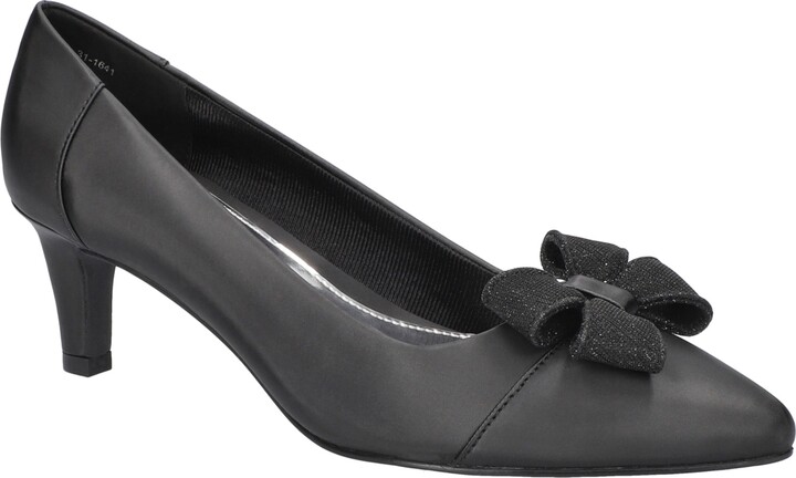 Easy Street Shoes Women's Devanna Slip-On Pumps