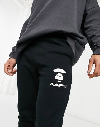 Aape By A Bathing Ape® AAPE By A Bathing Ape ice breaker sweatpants in black