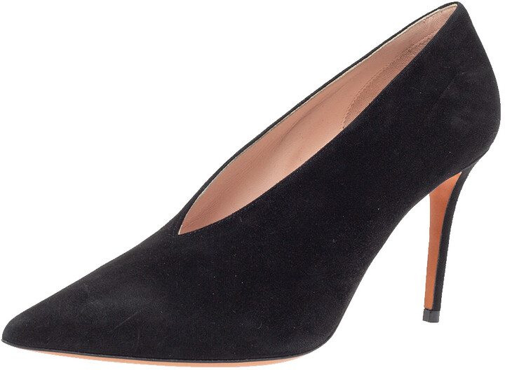 v pumps shoes