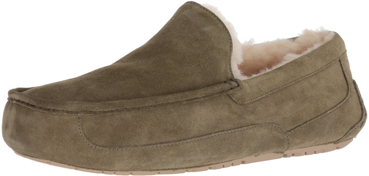 mens ugg slippers 11