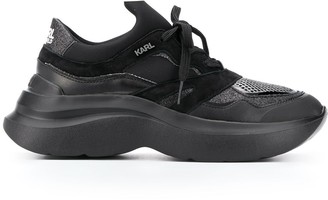 skyline delta sneakers