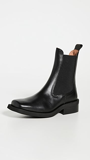 wide toe box ankle boots