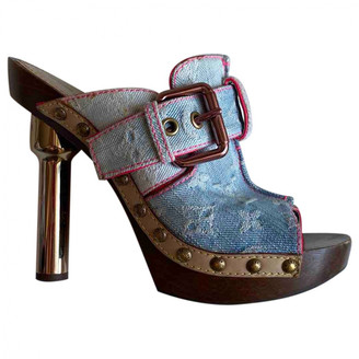 louis vuitton oak slip on clogs