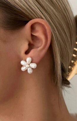 Kira Crystal Flower Freshwater Pearl Earrings