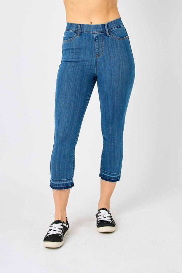 Judy Blue High Waist Pull On Denim Jeans In Capri