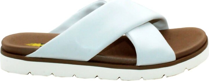 Volatile Women's Aushan Criss Cross Sandal In White