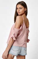 Thumbnail for your product : La Hearts Tie Detail Off-The-Shoulder Top