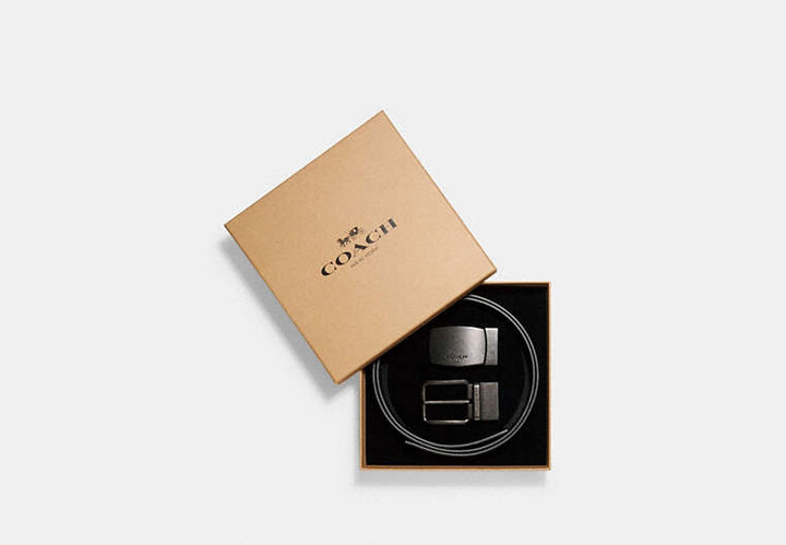 COACH OUTLET®  Boxed Card Case And Belt Gift Set In Colorblock Signature  Canvas