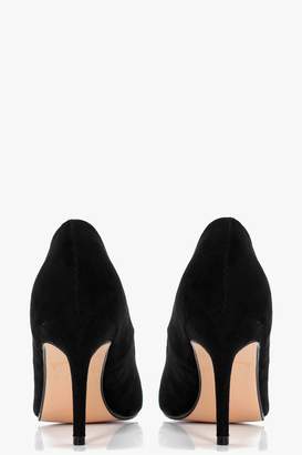 boohoo Low Heel Pointed Court Shoes