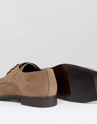 New Look Faux Suede Derby Shoe In Tan