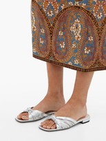 Thumbnail for your product : Gucci Crawford Knot-front Leather Slides - Silver