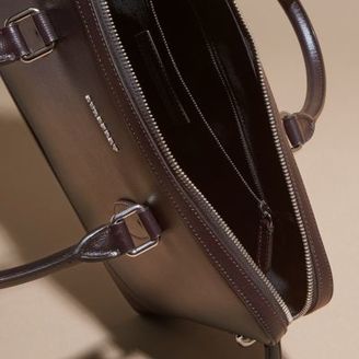 Burberry The Slim Barrow in Panelled London Leather