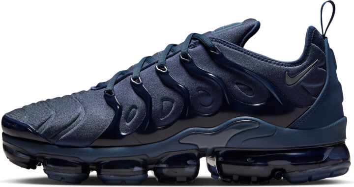 grey and blue vapormax plus