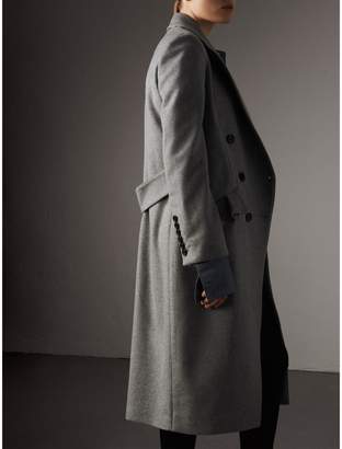 Burberry Ruffle Detail Wool Cashmere Tailored Coat , Size: 10, Grey