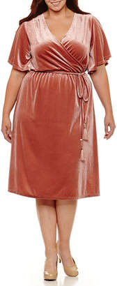 Boutique + + Short Sleeve Velvet Wrap Dress - Plus