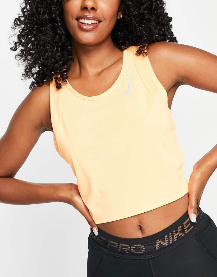 nike women's running crop top