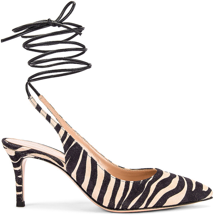 gianvito rossi kitten heels