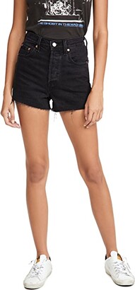 black levi shorts