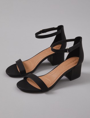 wide width strappy heels