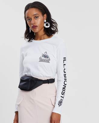 Missguided Unknown Eye Long Sleeve Graphic T-Shirt