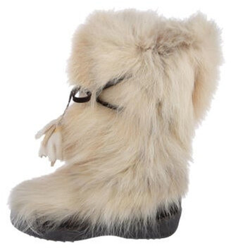 marina fur boot
