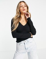 Thumbnail for your product : New Look ruched long sleeve top in black