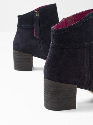 white stuff chelsea boots