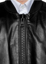 Thumbnail for your product : Nobrand Padded leather chunky zip bomber jacket