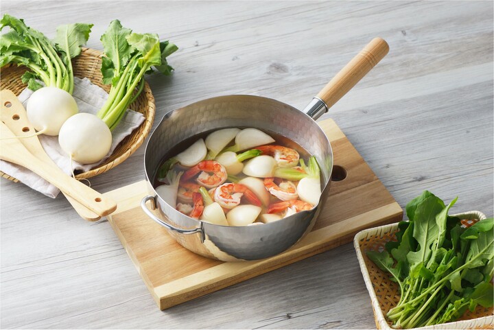 Yoshikawa Cookware Yukihira Pot 3.8 Qt (24 cm)