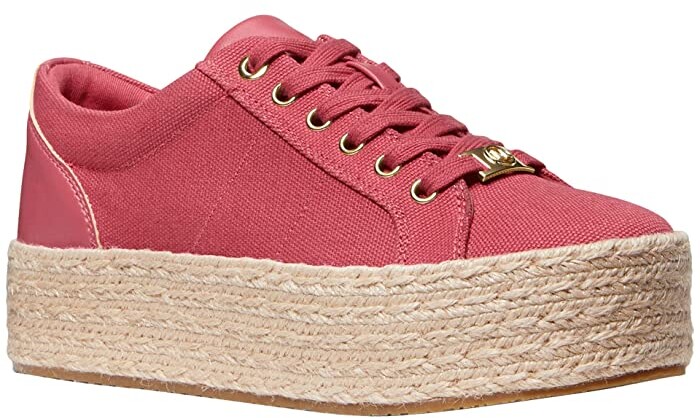 libby canvas plimsoll