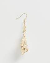 Thumbnail for your product : ASOS Design DESIGN earrings in sea shell design with pearl in gold