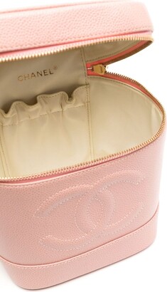 Chanel Pre Owned 2003 CC logo-embossed vanity bag